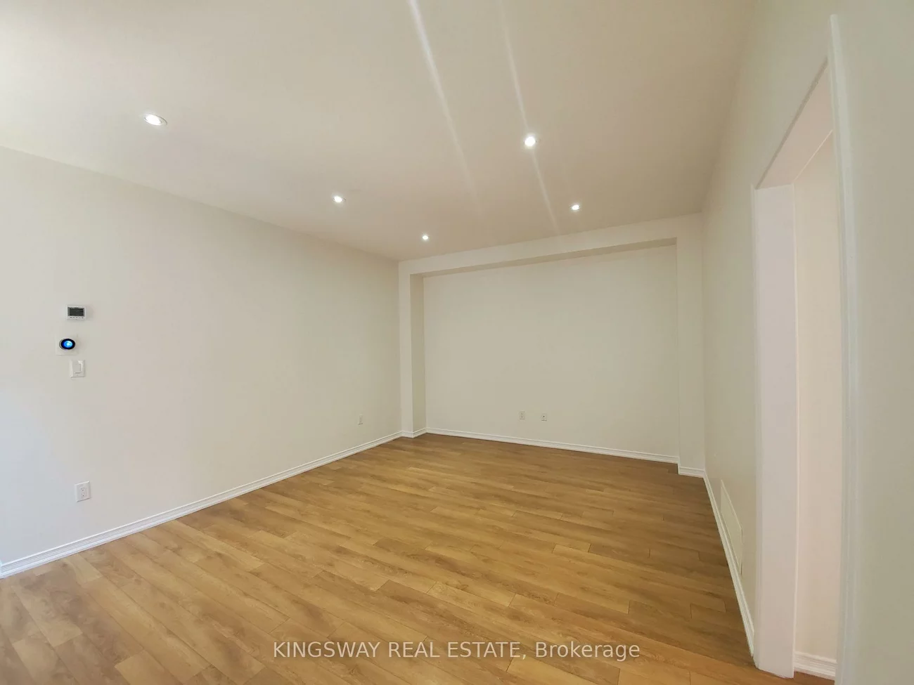 593, Remembrance, Northwest Brampton, Brampton