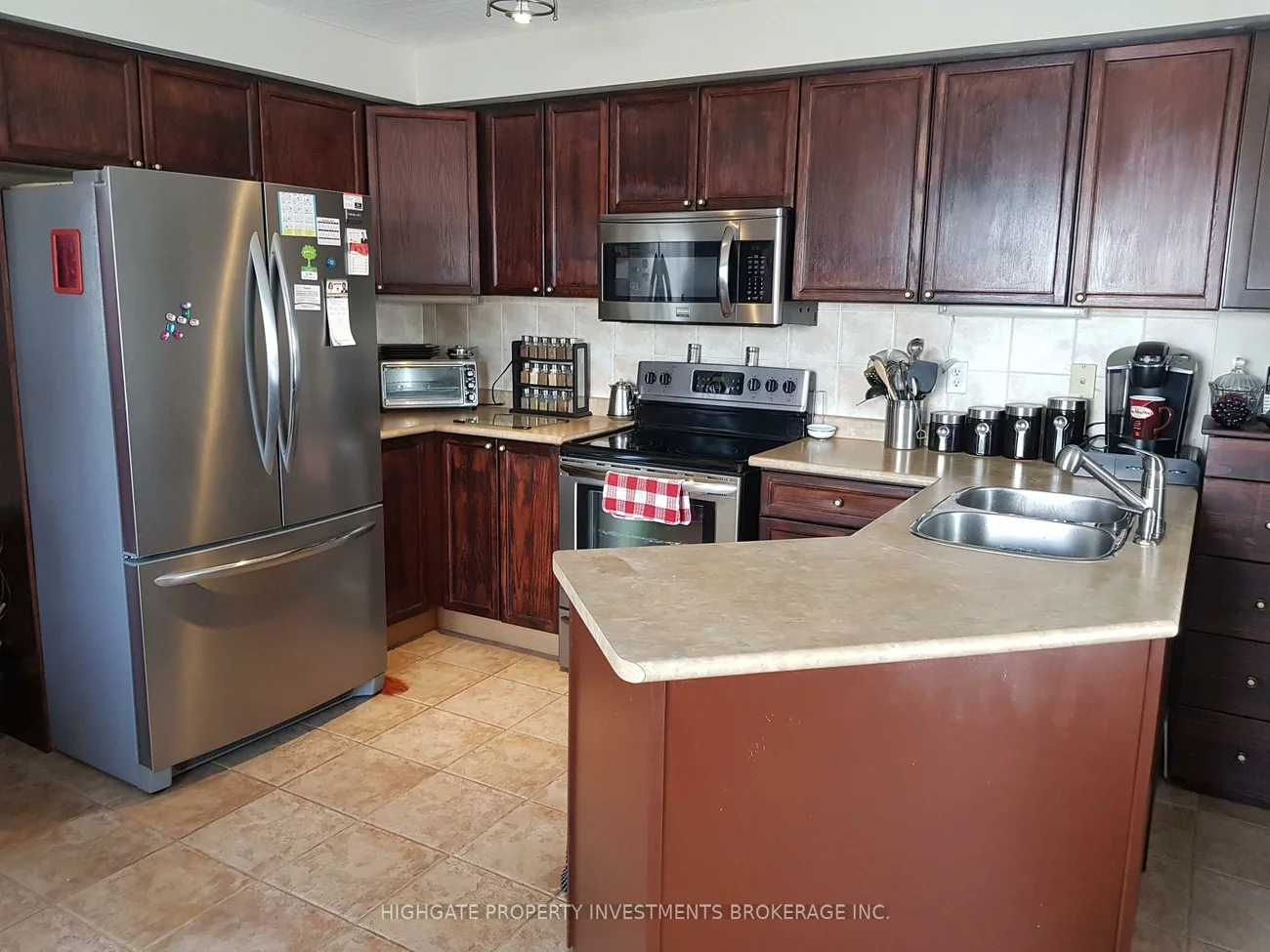 208, Tiller, Fletcher's Creek Village, Brampton