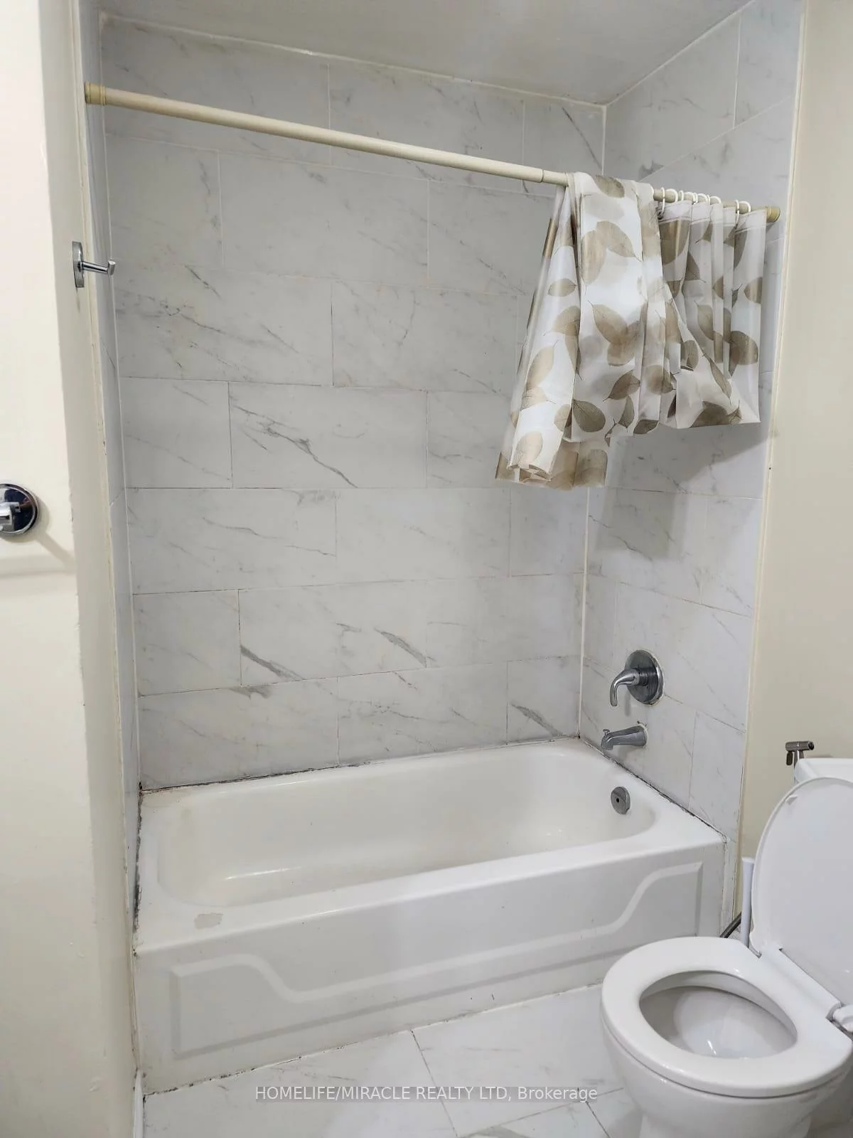 49, Alderbury, Avondale, Brampton