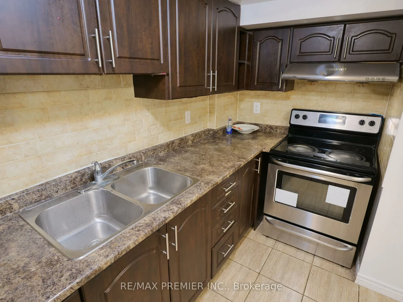 19, Blazing Star Dr., Sandringham-Wellington, Brampton