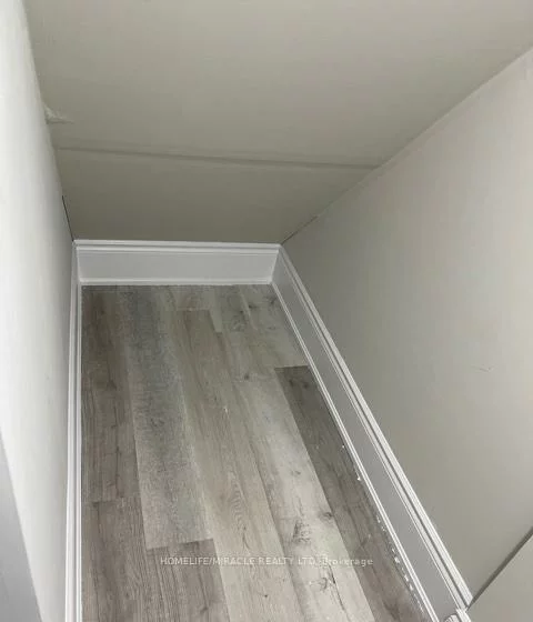 78, Saint Dennis, Sandringham-Wellington North, Brampton