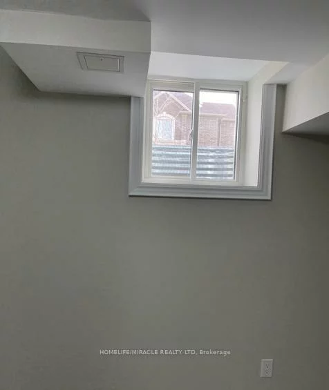 78, Saint Dennis, Sandringham-Wellington North, Brampton