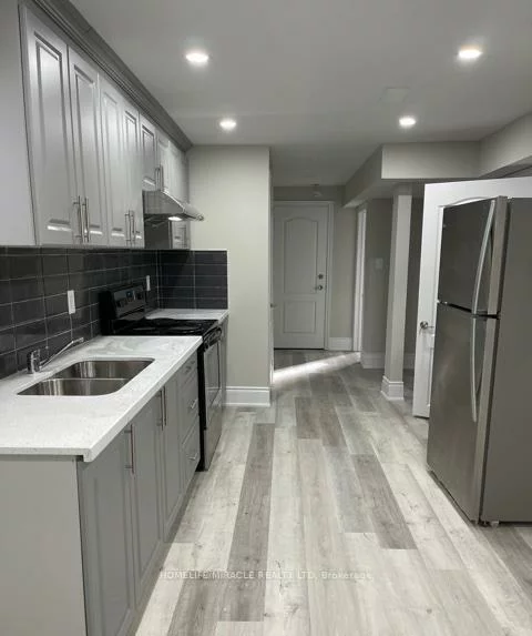 78, Saint Dennis, Sandringham-Wellington North, Brampton