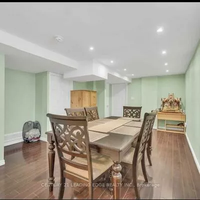 2, Desert Sand, Sandringham-Wellington, Brampton