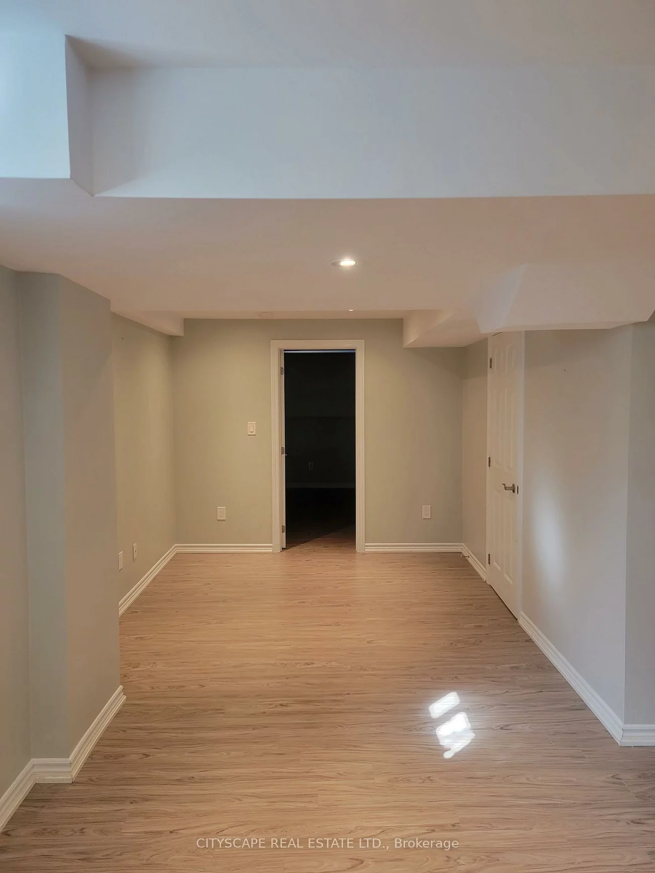 593, Ray Lawson, Fletcher's Creek South, Brampton