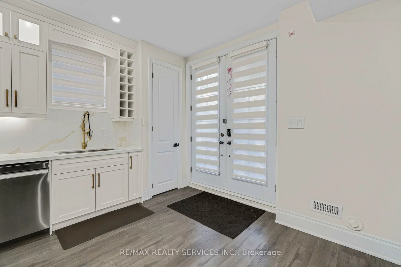 66, Hanbury, Credit Valley, Brampton