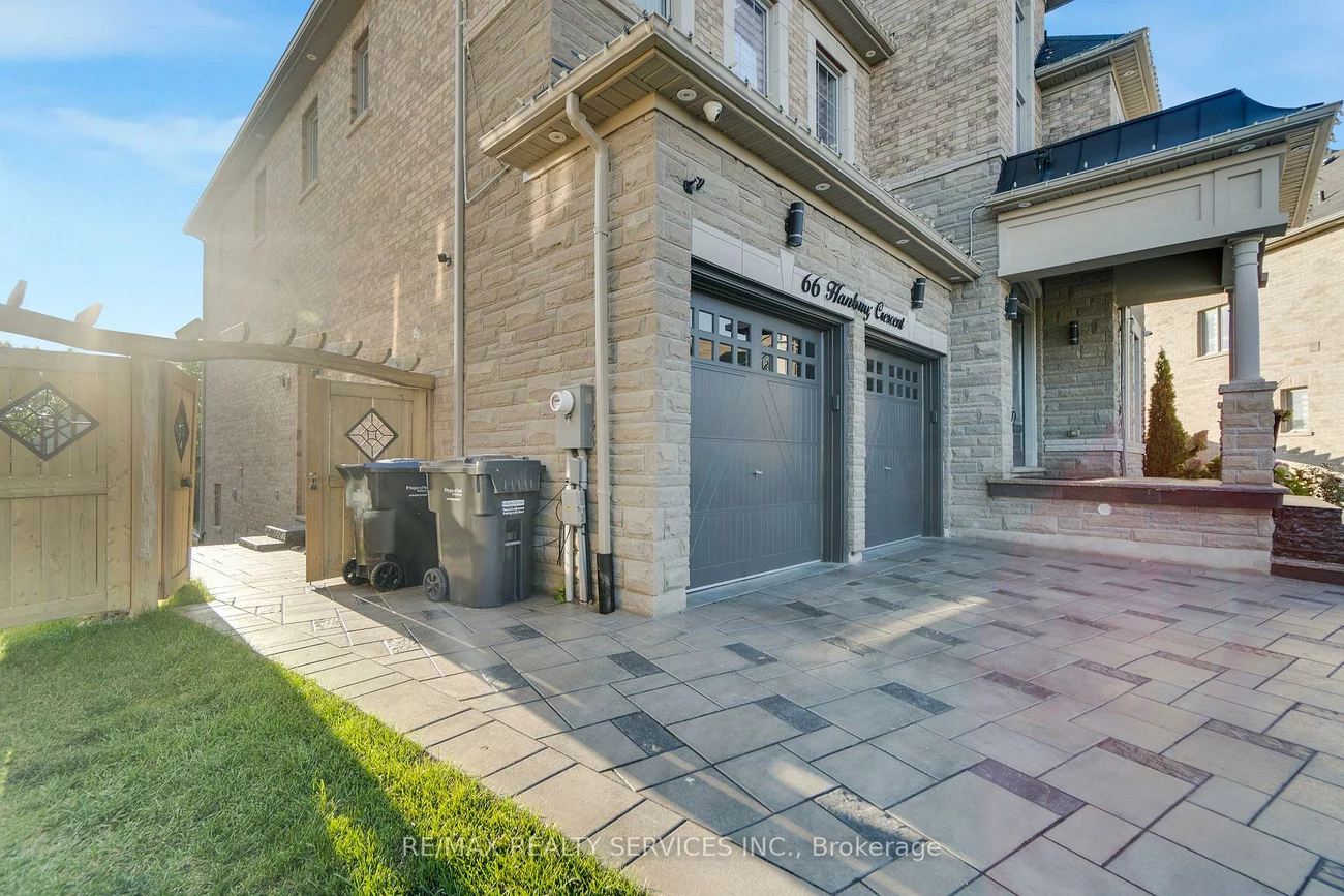 66, Hanbury, Credit Valley, Brampton