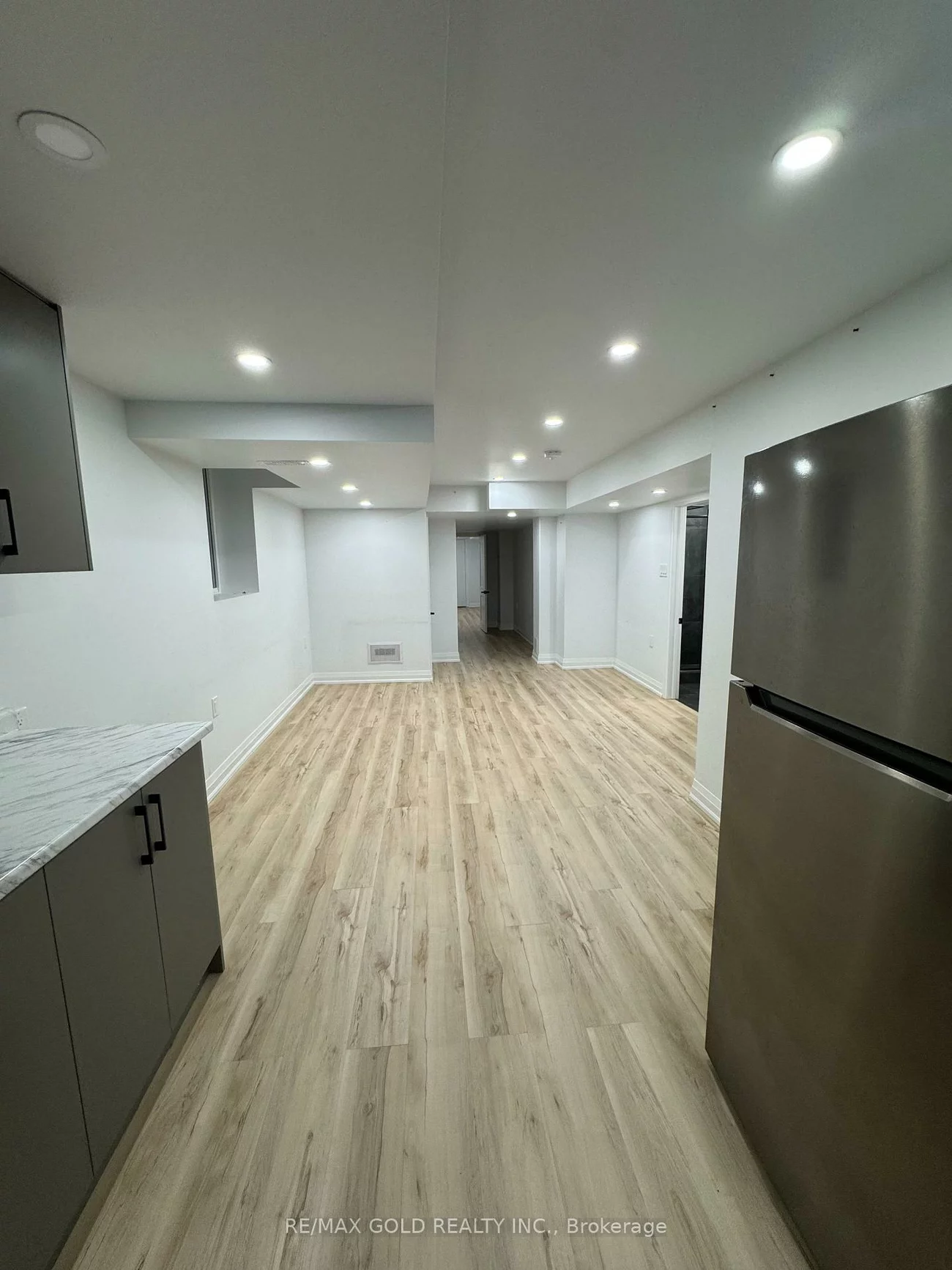 15, Eastman, Credit Valley, Brampton