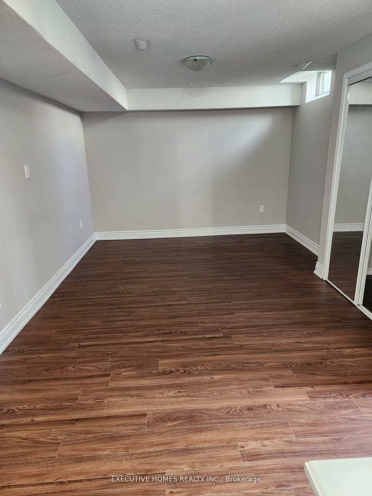 114, Porchlight, Fletcher's Creek Village, Brampton