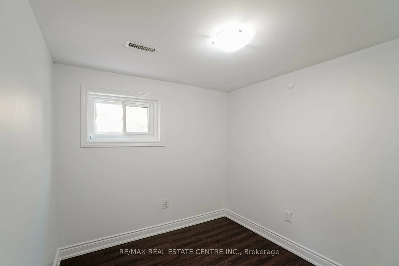 32, Mount pleasant, Heart Lake East, Brampton