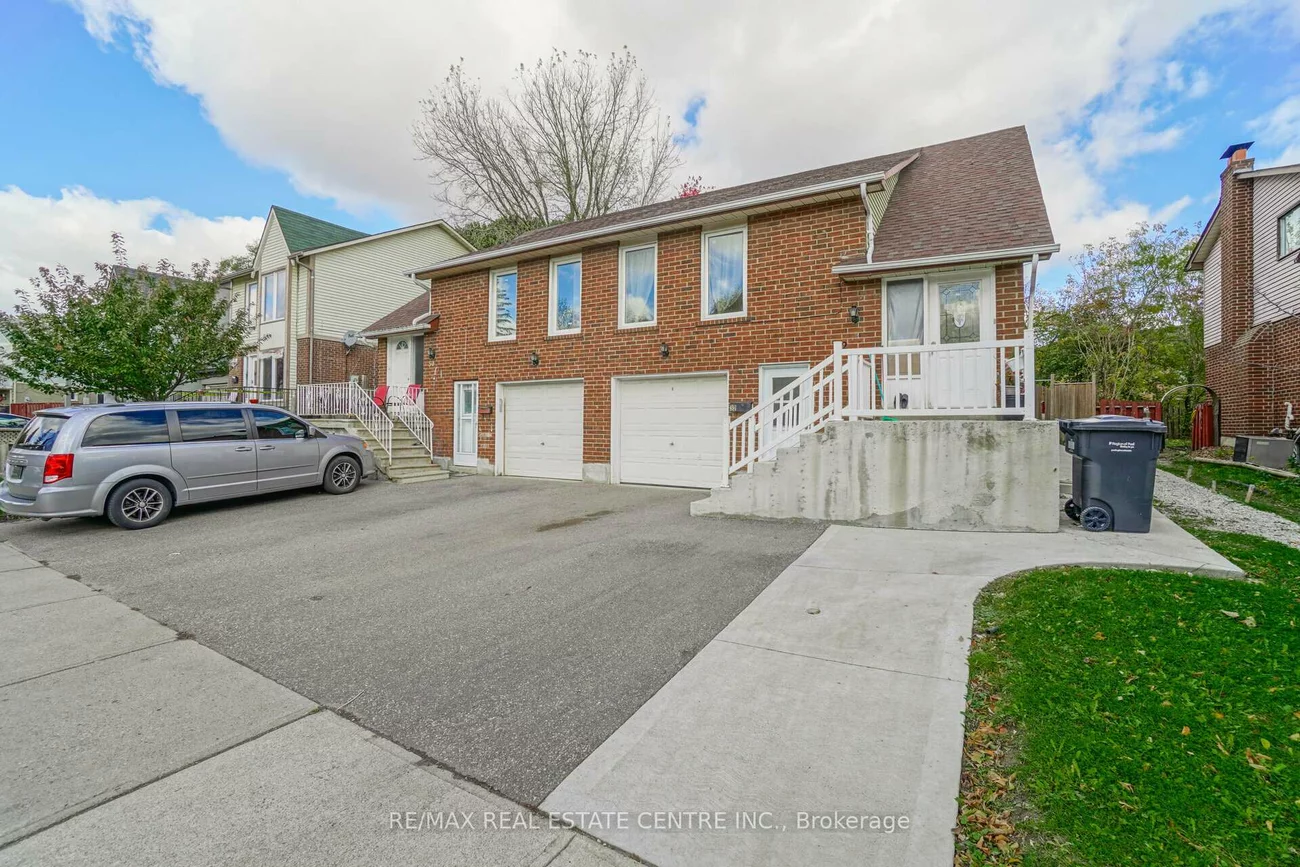 32, Mount pleasant, Heart Lake East, Brampton