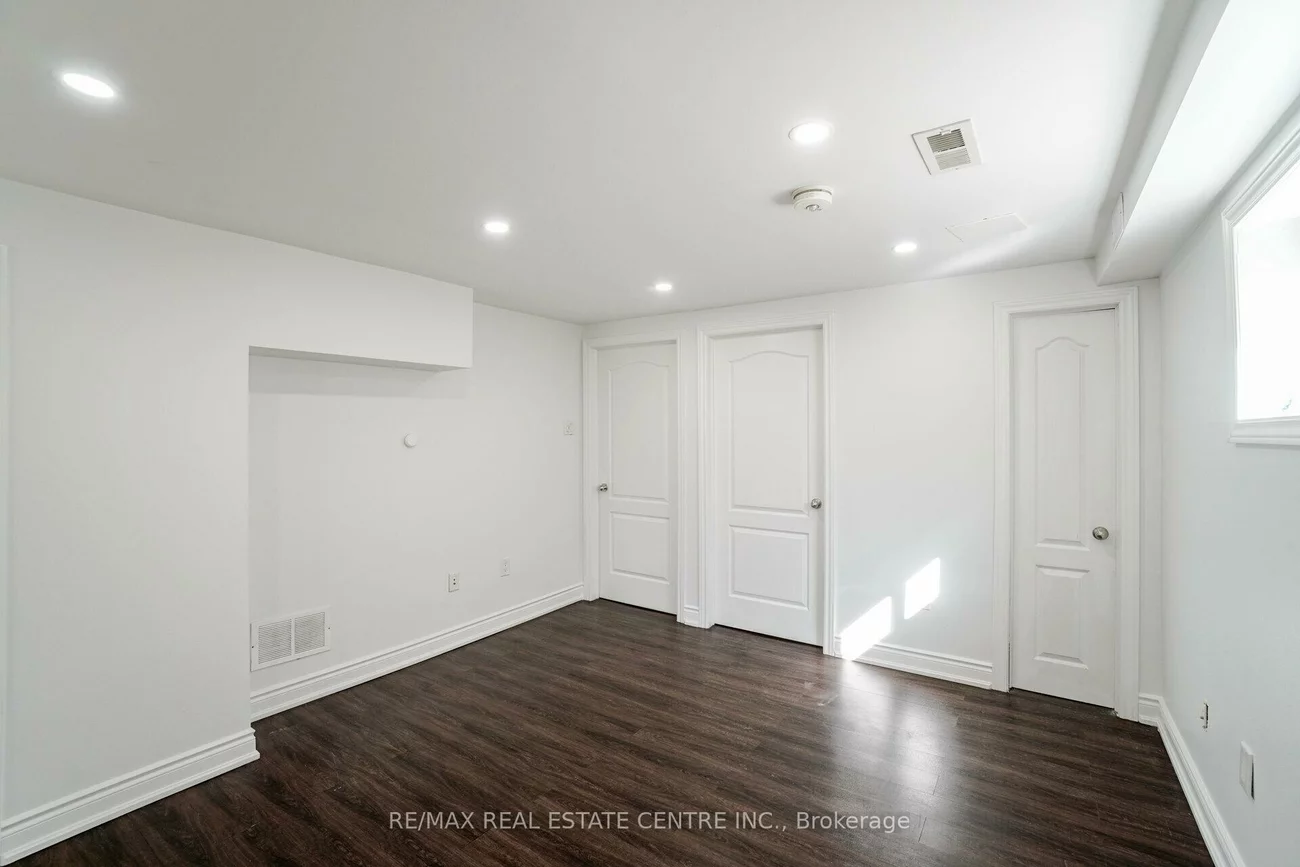 32, Mount pleasant, Heart Lake East, Brampton