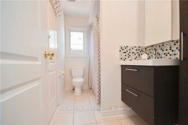 92, Silent Pond, Madoc, Brampton