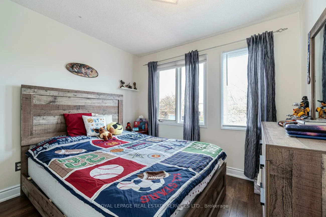10, Mullis, Fletcher's West, Brampton