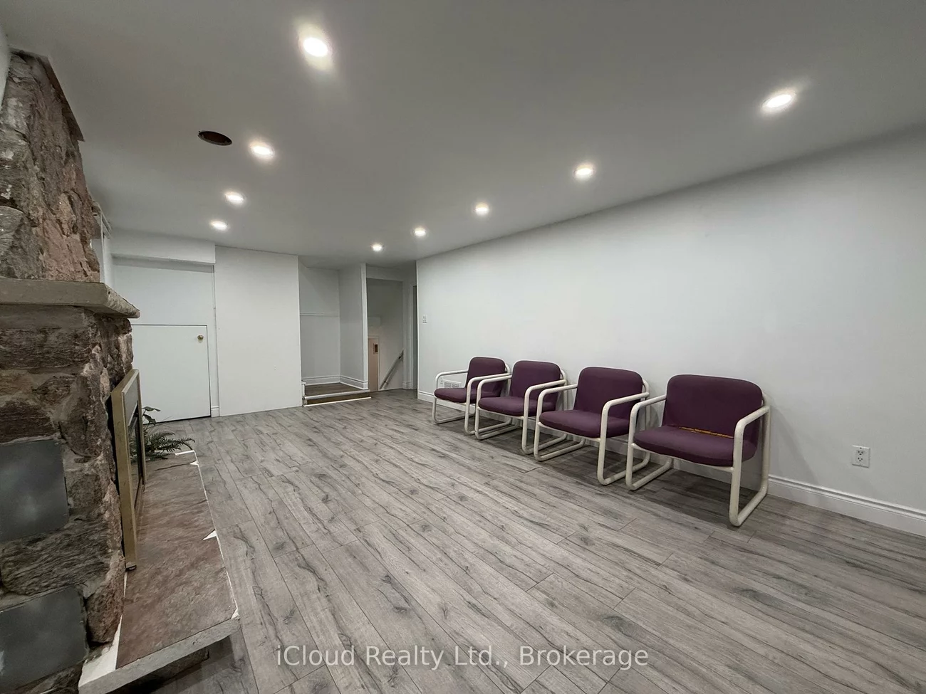 41, Manitou, Central Park, Brampton