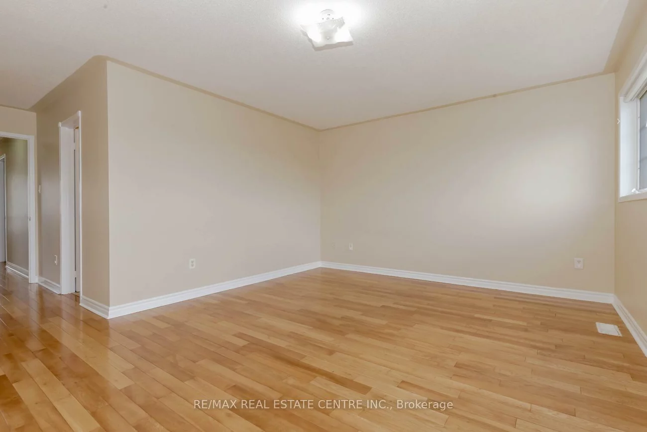 6, Porchlight, Fletcher's Creek Village, Brampton