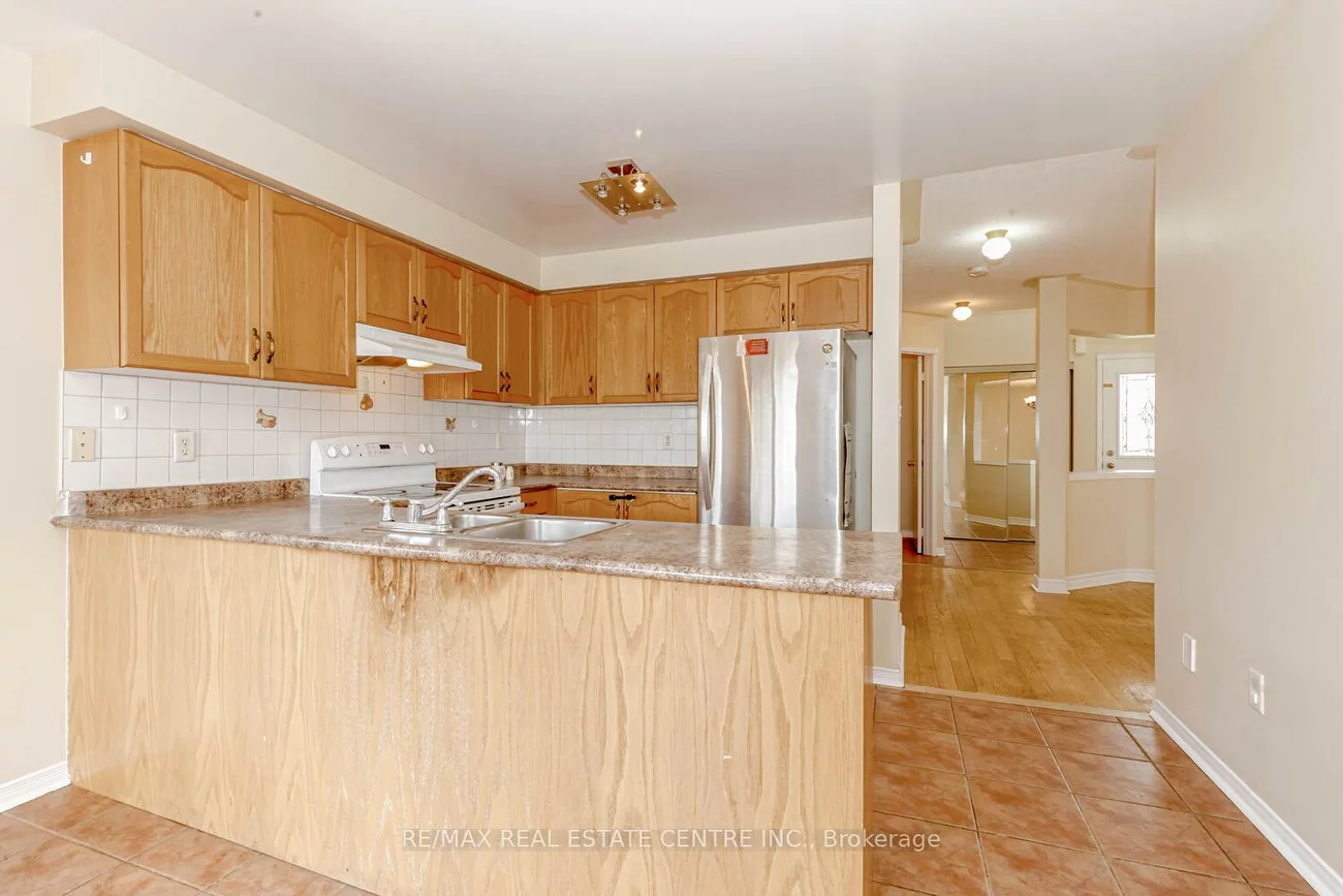 6, Porchlight, Fletcher's Creek Village, Brampton