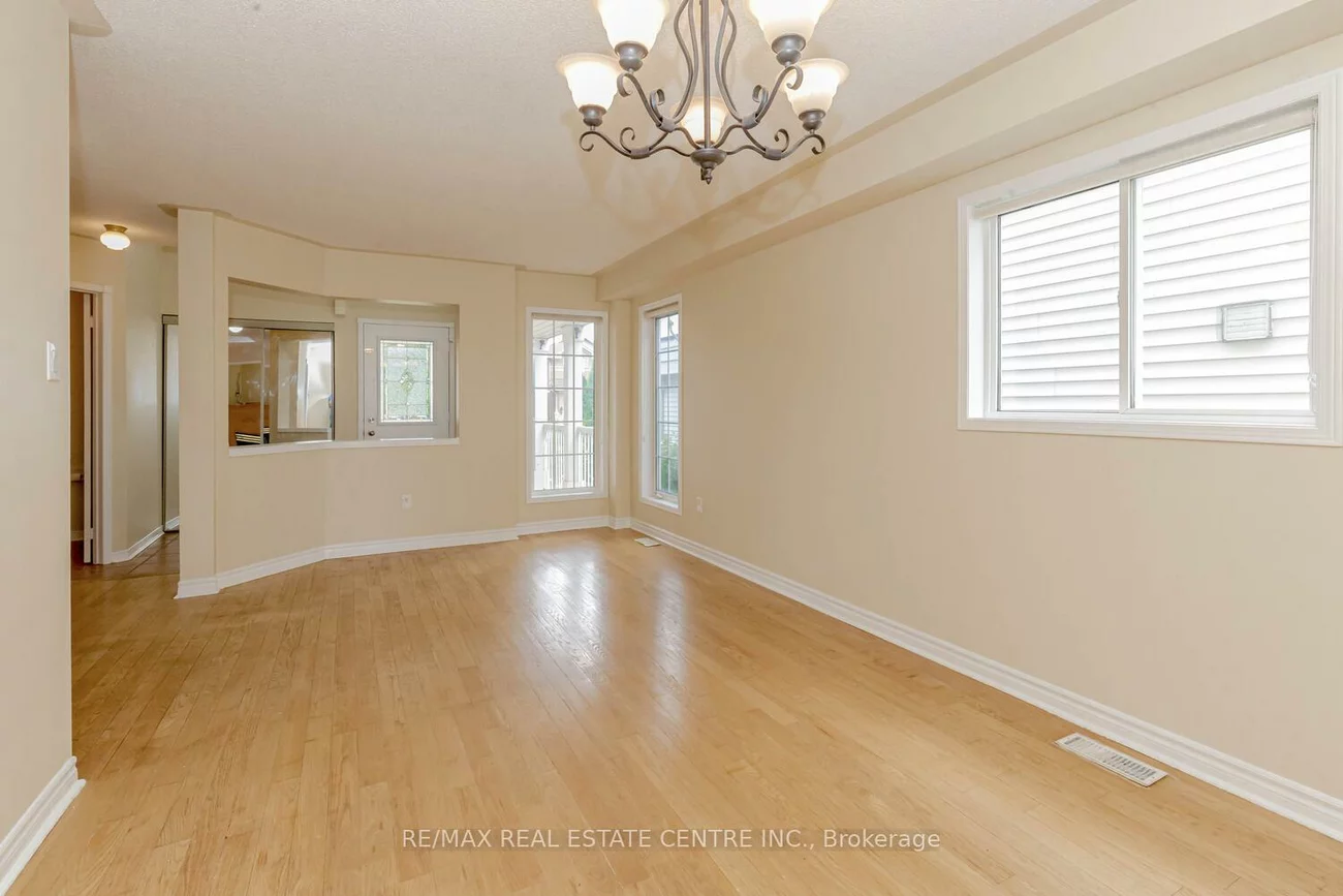 6, Porchlight, Fletcher's Creek Village, Brampton