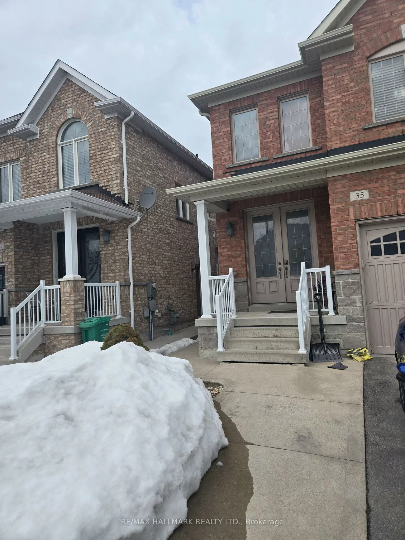 35, Campwood, Bram East, Brampton