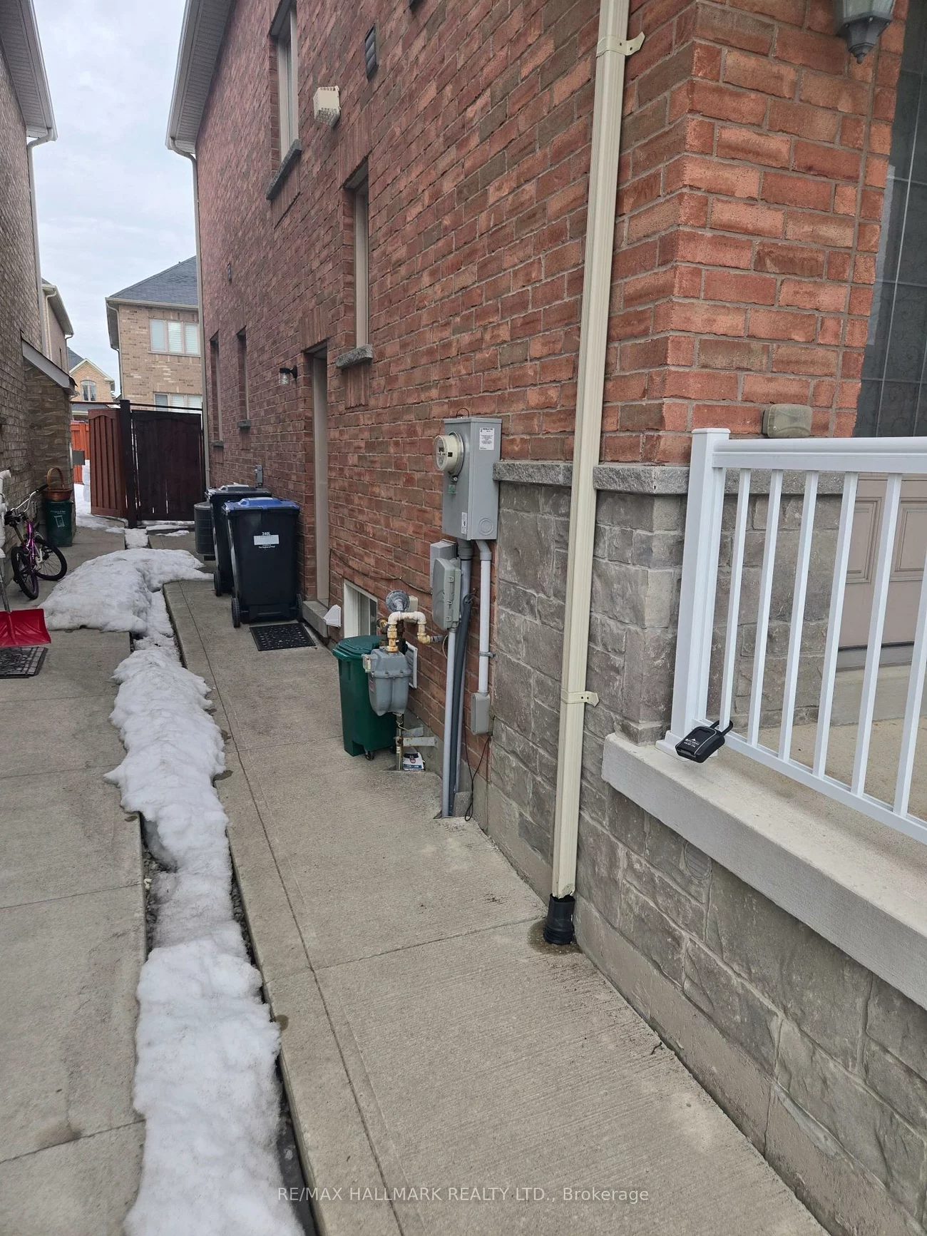 35, Campwood, Bram East, Brampton