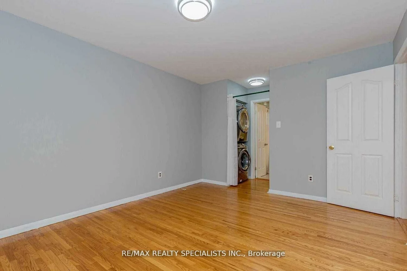 72, Dorchester(Upper), Southgate, Brampton