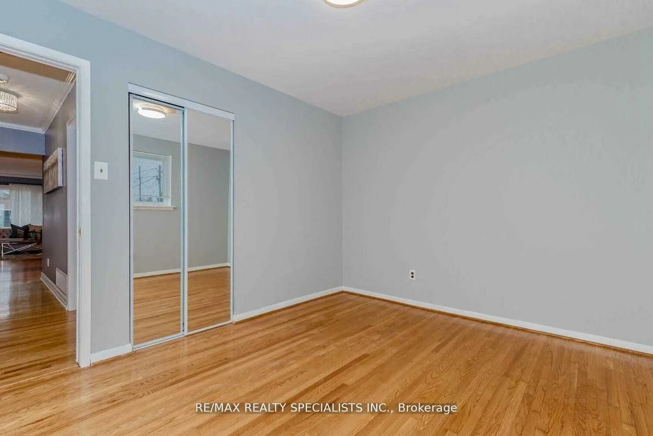 72, Dorchester(Upper), Southgate, Brampton