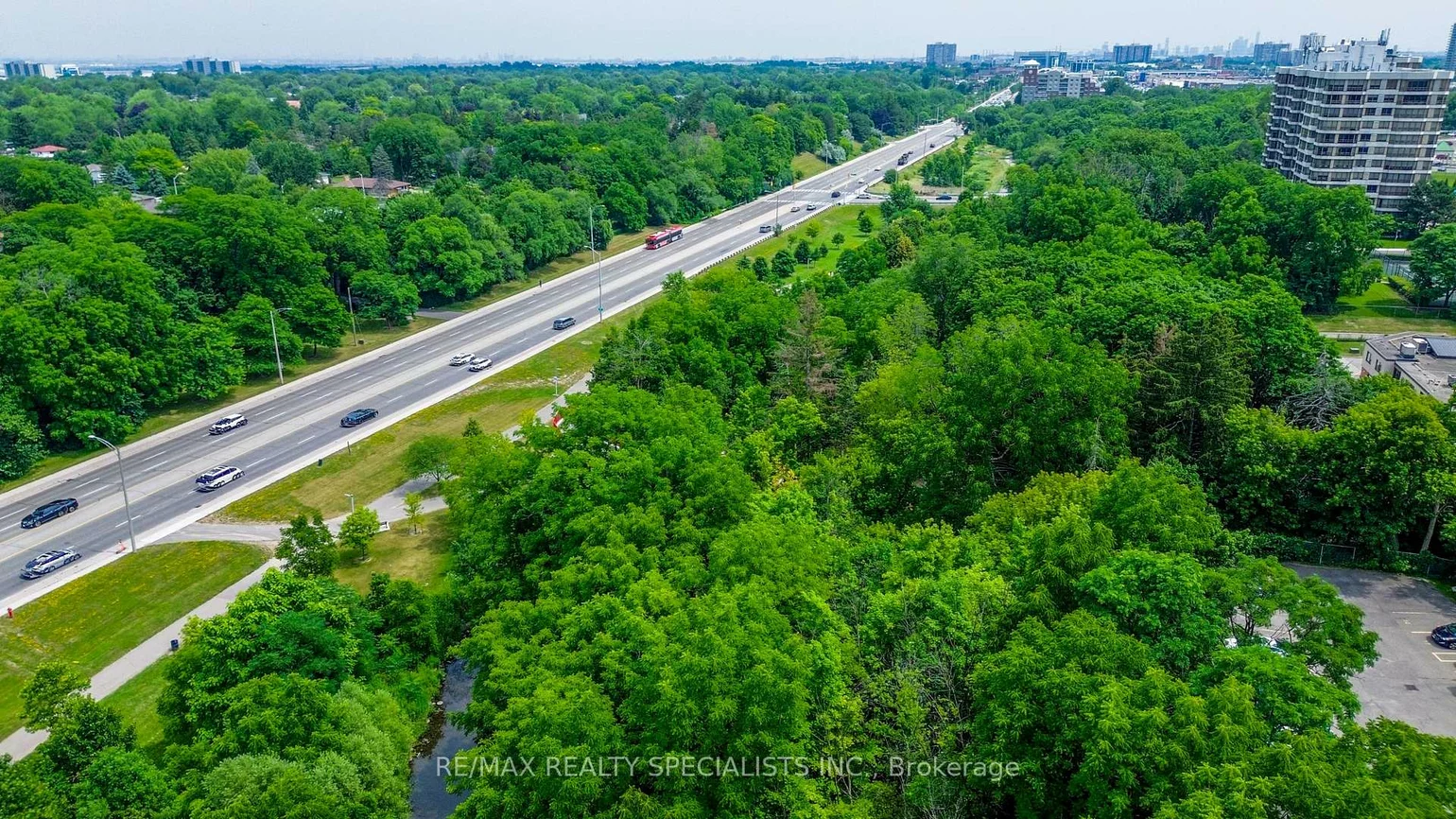 61, AMBLESIDE, Brampton South, Brampton