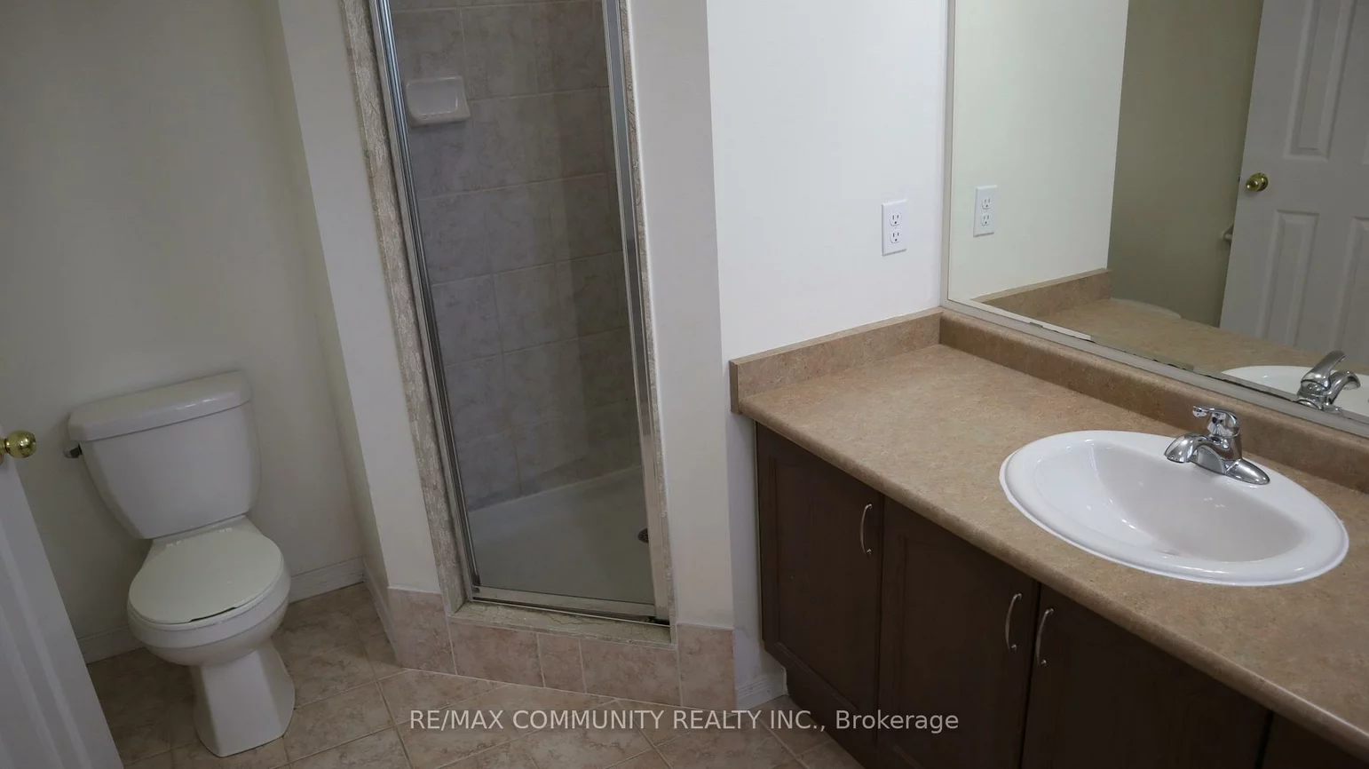 56, Delport, Bram East, Brampton