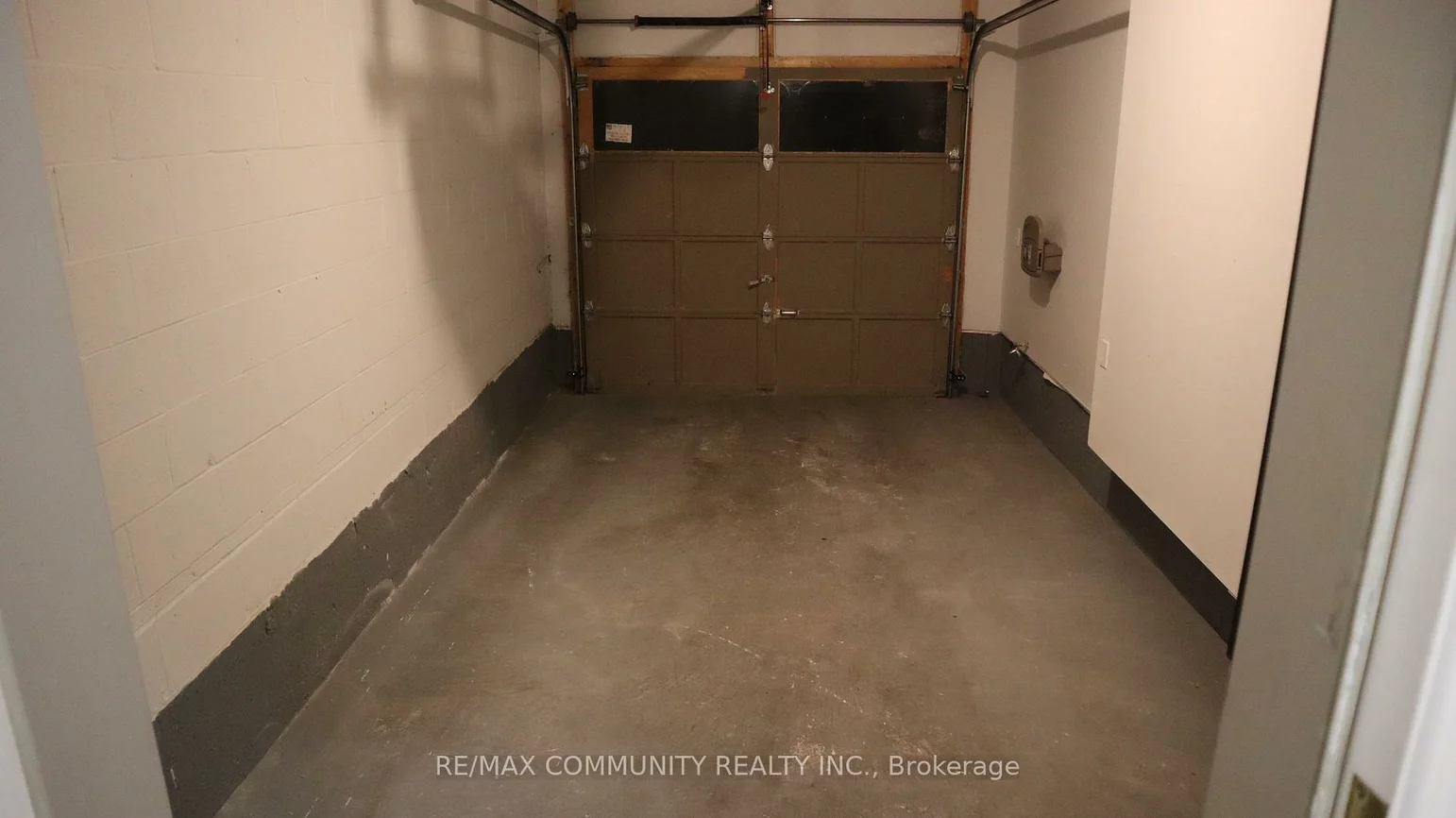 56, Delport, Bram East, Brampton