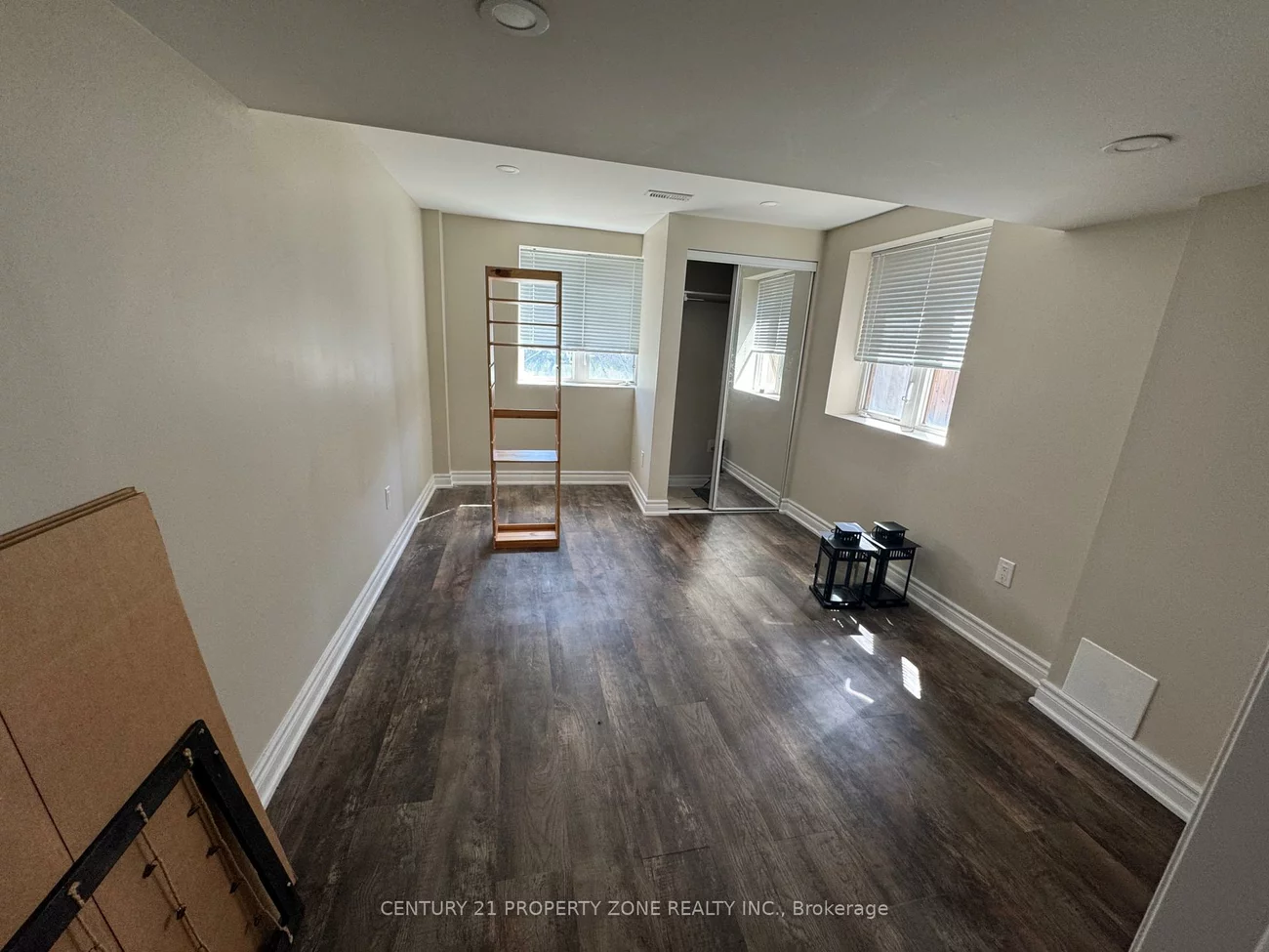 10, Fort Williams, Credit Valley, Brampton