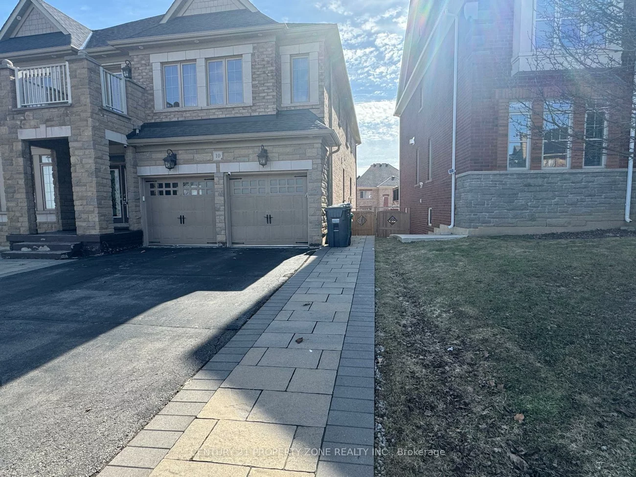 10, Fort Williams, Credit Valley, Brampton