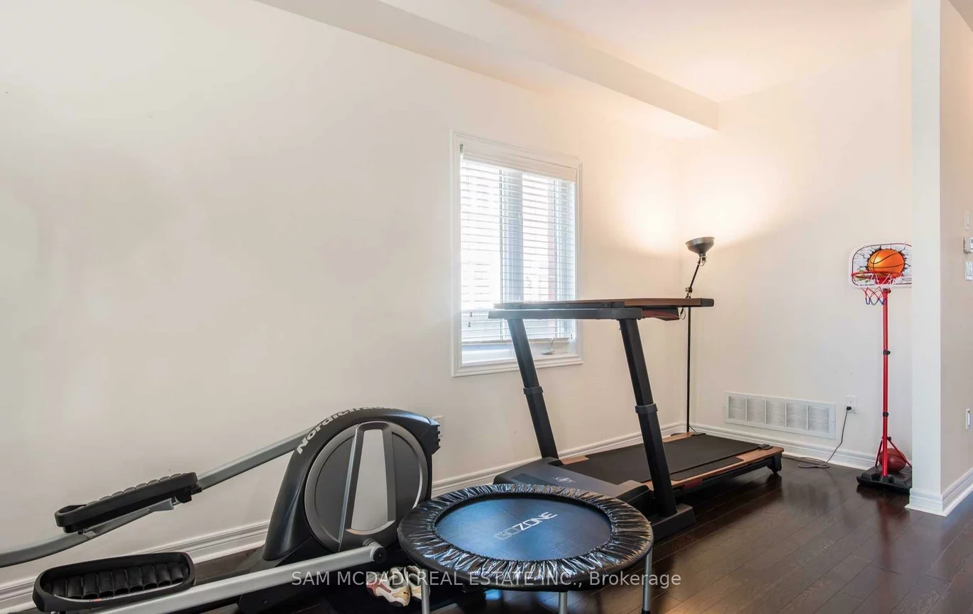 26, Montpelier, Brampton West, Brampton