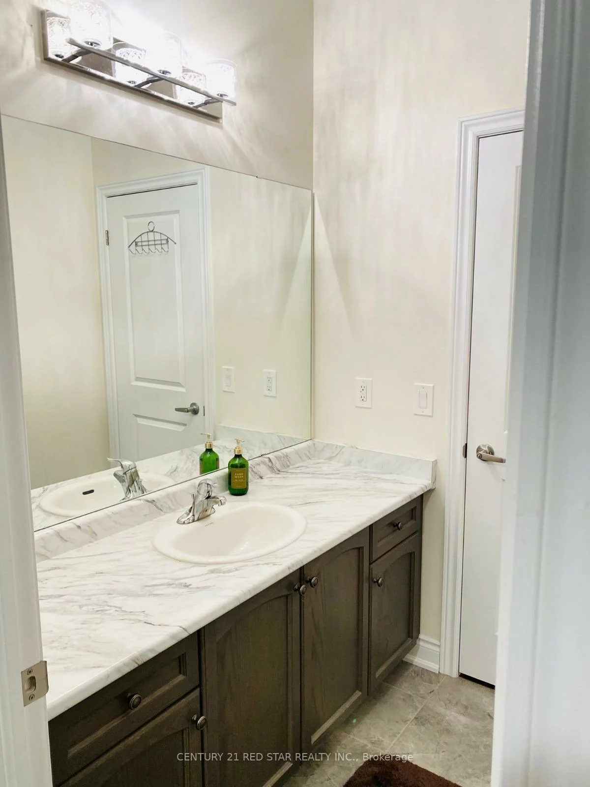 50, Bansbury, Toronto Gore Rural Estate, Brampton