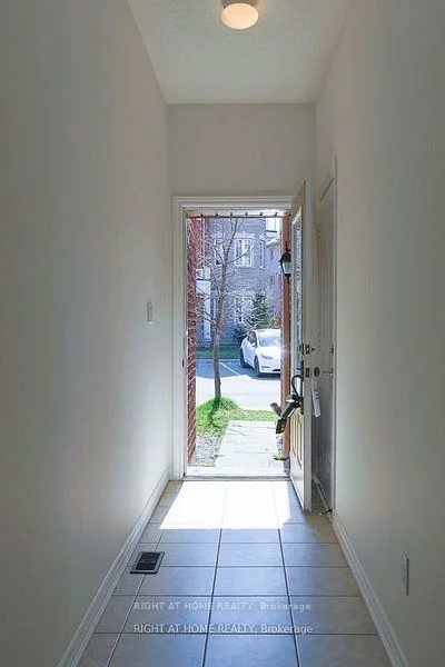 11, Telegraph, Heart Lake East, Brampton