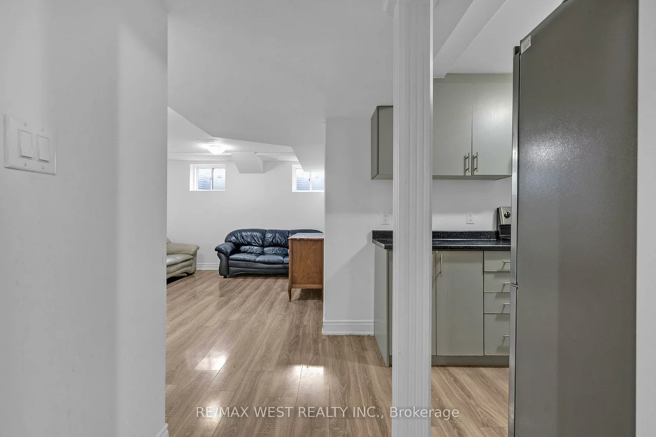 25, Faders, Northwest Brampton, Brampton