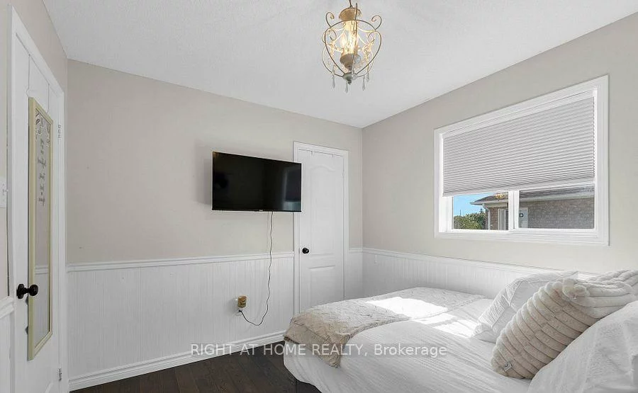 130, Porchlight, Fletcher's Creek Village, Brampton