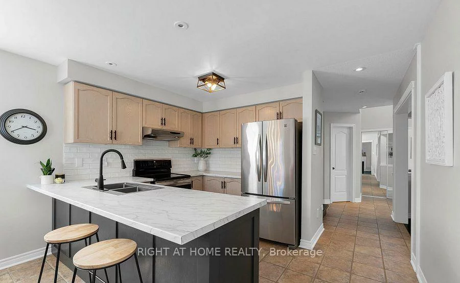 130, Porchlight, Fletcher's Creek Village, Brampton