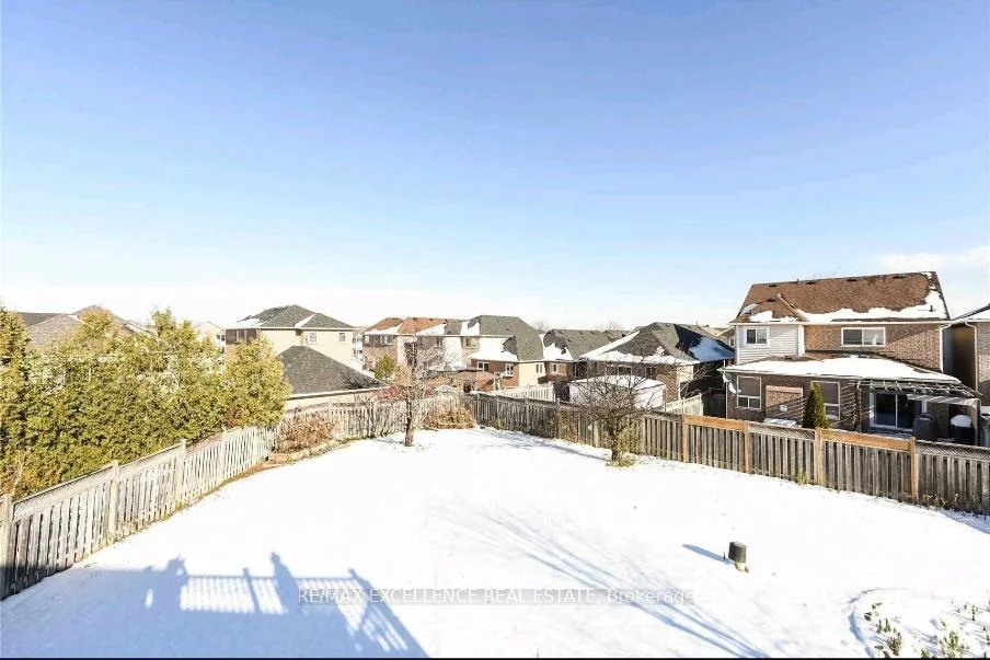 24, Hayloft, Fletcher's Creek Village, Brampton