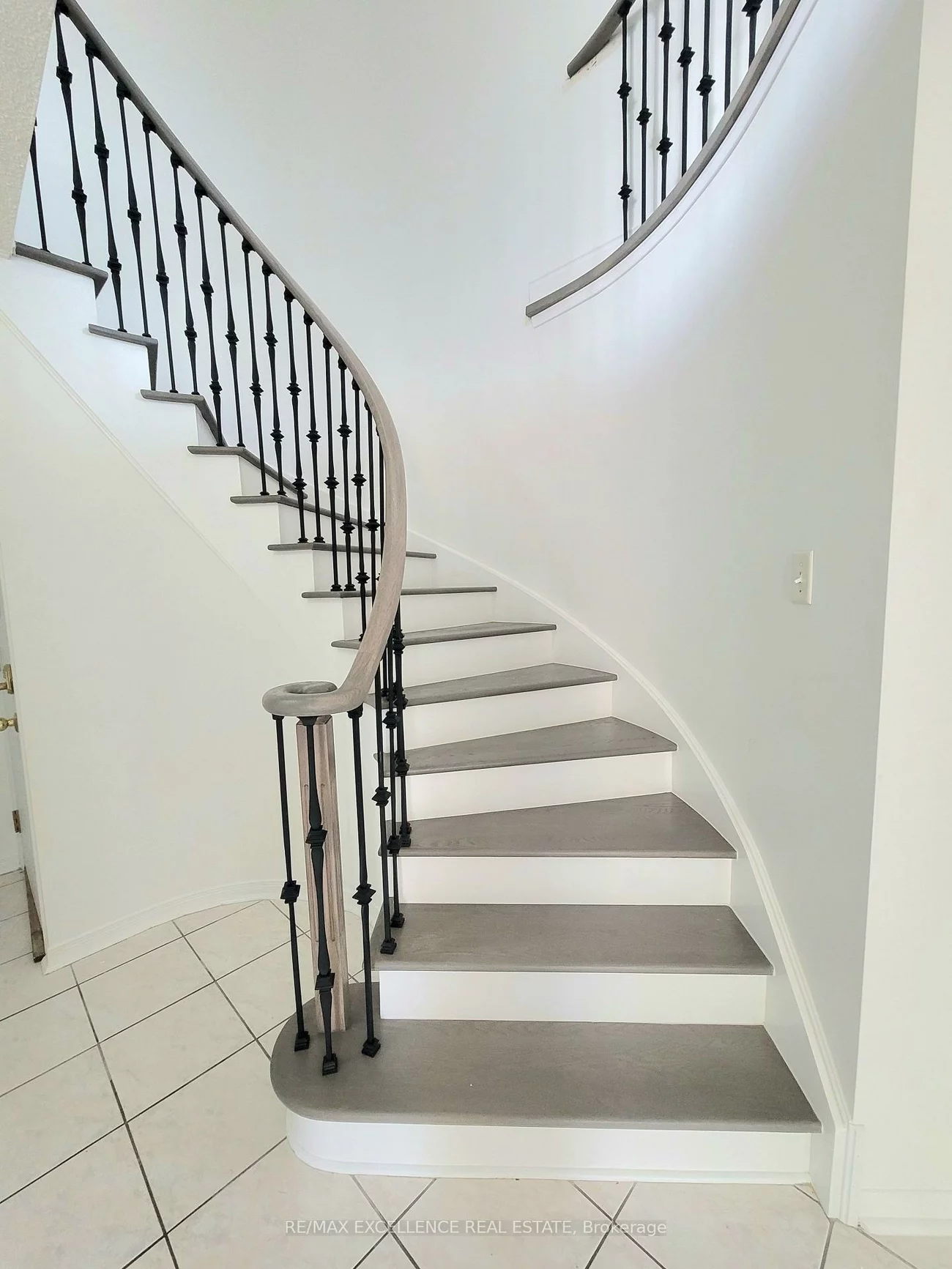 24, Hayloft, Fletcher's Creek Village, Brampton