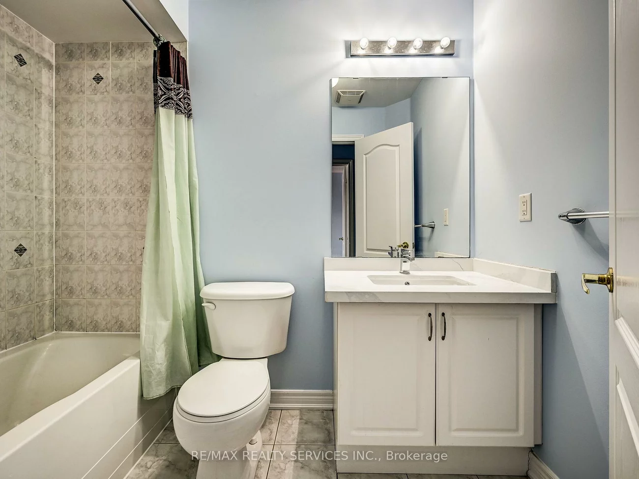 114, Rocky Point, Madoc, Brampton