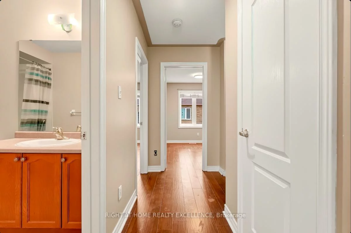 33, October, Bram West, Brampton