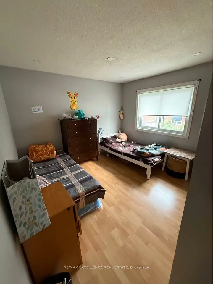 113, Weybridge, Madoc, Brampton