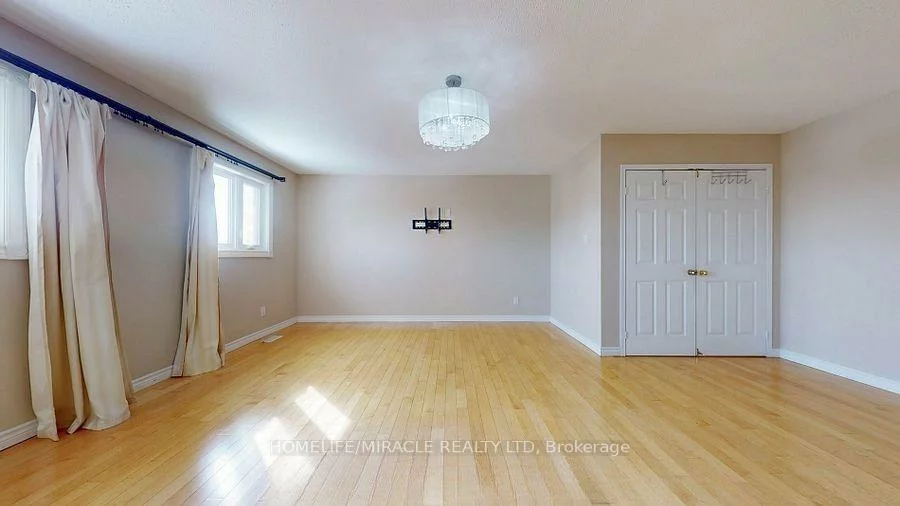 118, Wexford, Heart Lake West, Brampton