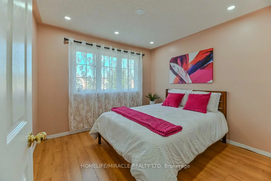 36, Letty, Fletcher's West, Brampton