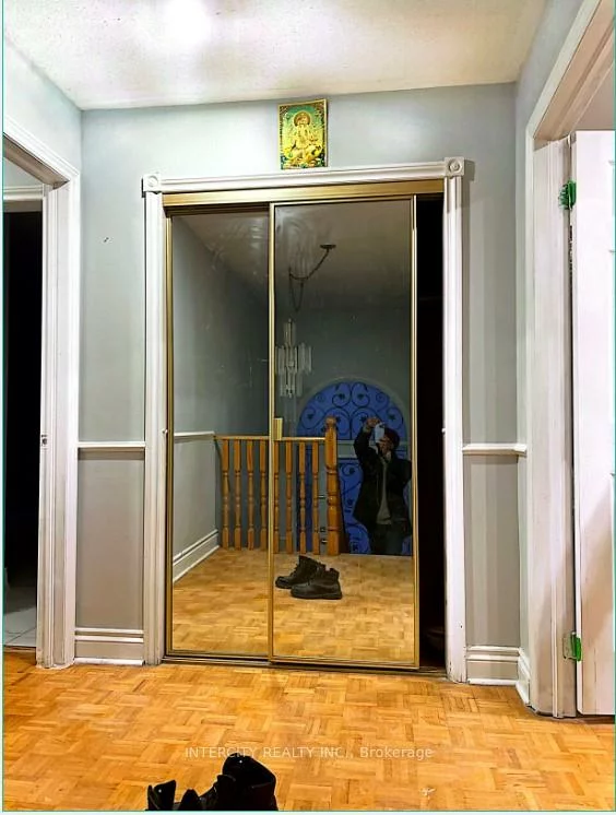 308, Centre, Brampton North, Brampton