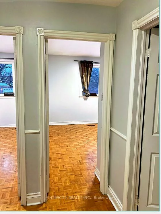 308, Centre, Brampton North, Brampton