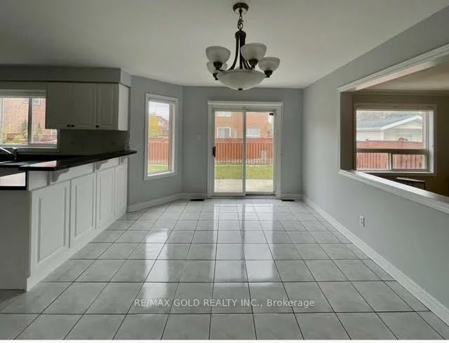 25, Giza, Sandringham-Wellington, Brampton