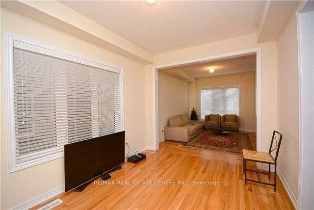 64, Yardley, Credit Valley, Brampton