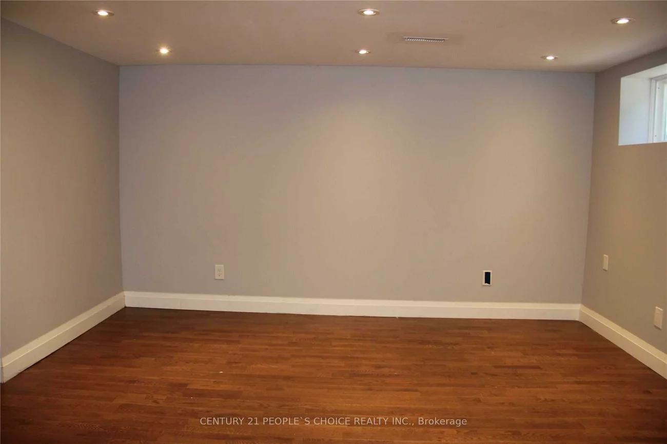 39, Meadowland, Brampton East, Brampton