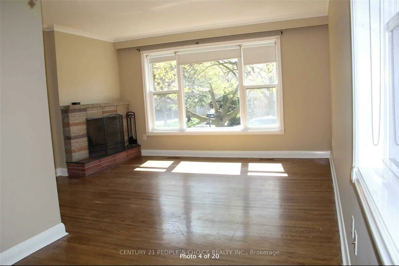 39, Meadowland, Brampton East, Brampton